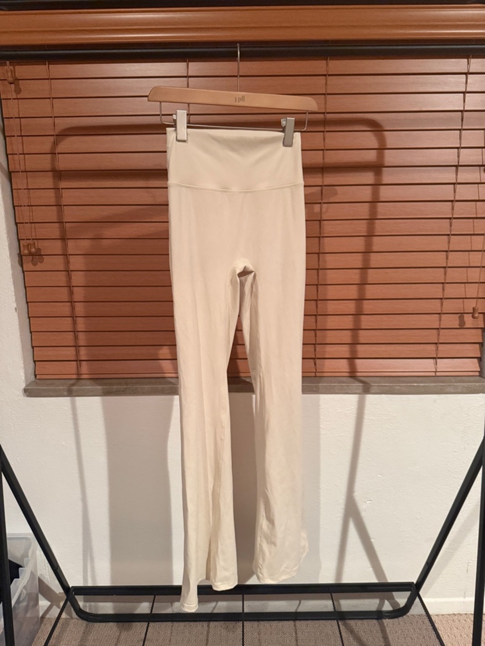 Seamless Cream Flared Leggings